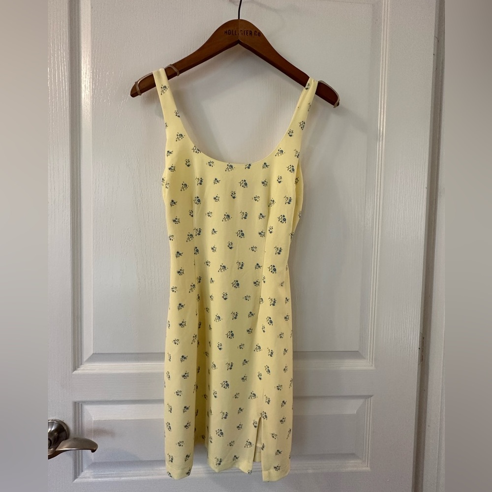 Abercrombie & Fitch Yellow flower-print slip mini dress - XST
